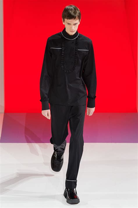 prada uomo 2020|Prada Fall 2020 Menswear Collection .